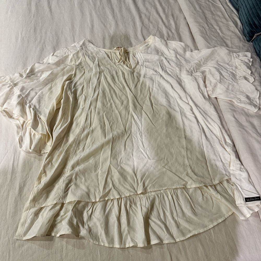 Beautiful cream top by Matilda jane